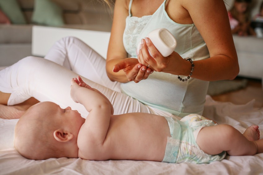 Croûtes de lait ou dermatite atopique ? - Bébés et Mamans
